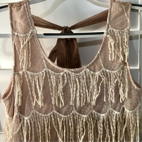 NWT. Sassy but sophisticated dress. Size M. - Picture 4 of 8